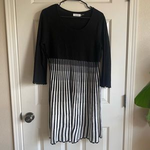 Calvin Klein Women's Dress Midi Striped Honeycomb Knit Scoop Neck Black White